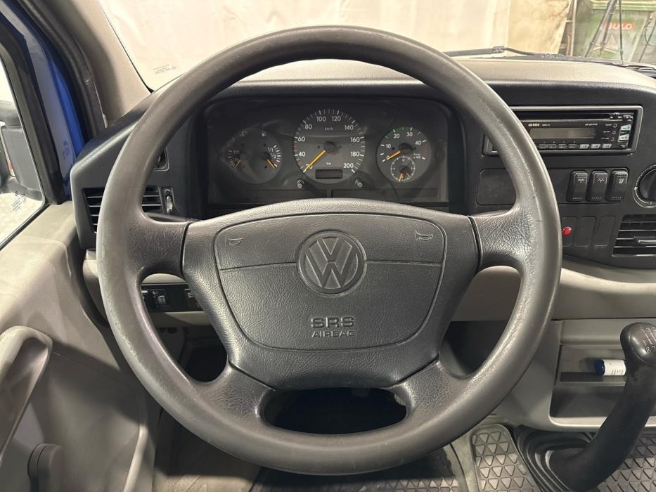VOLKSWAGEN LT 2001