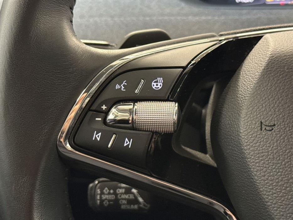 SKODA Enyaq 2023