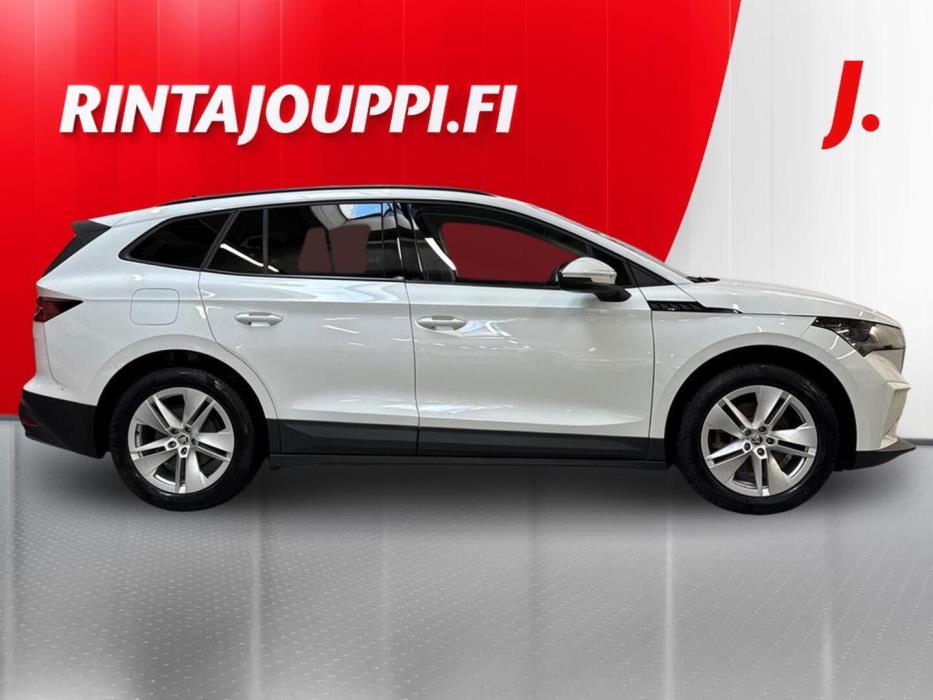 SKODA Enyaq 2023