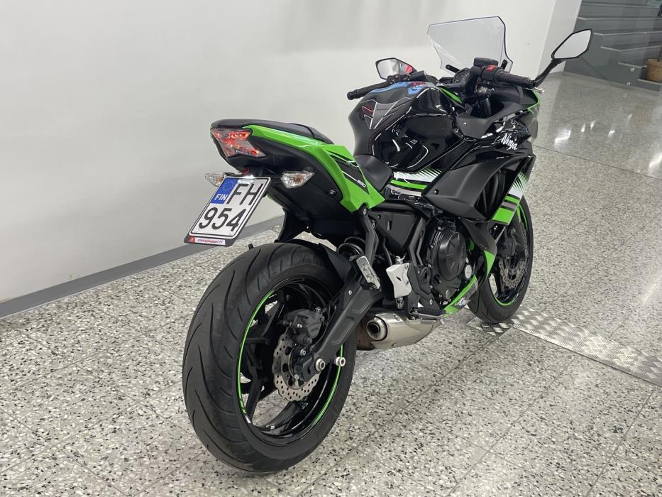 KAWASAKI NINJA 2017