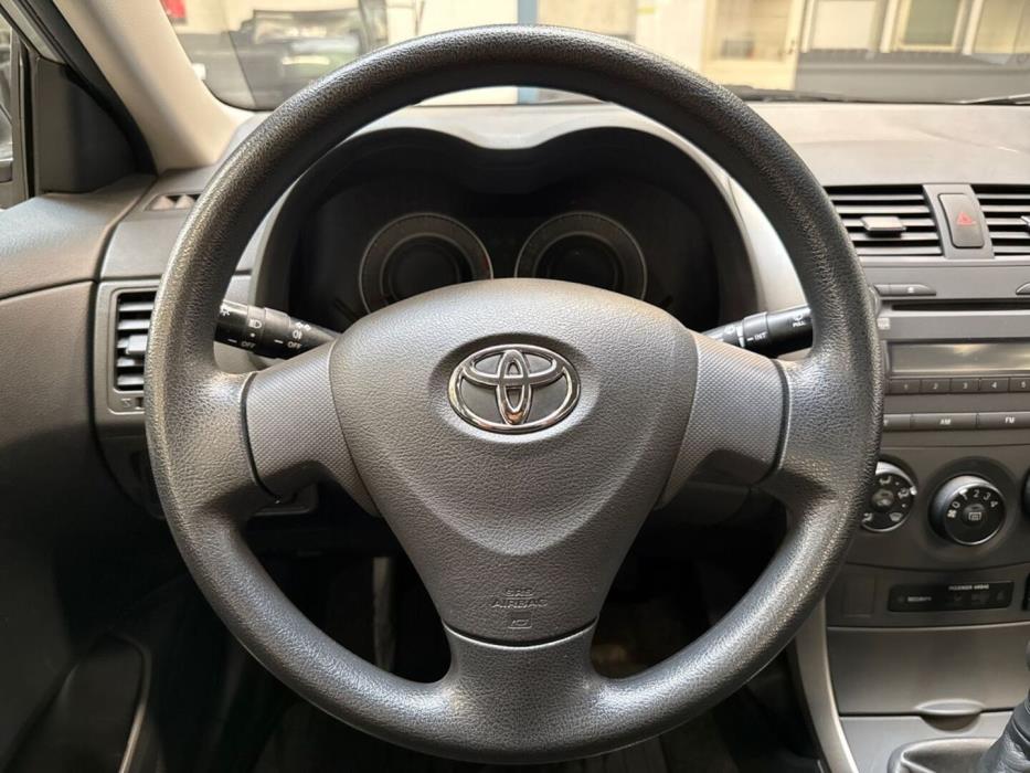 TOYOTA Corolla 2008