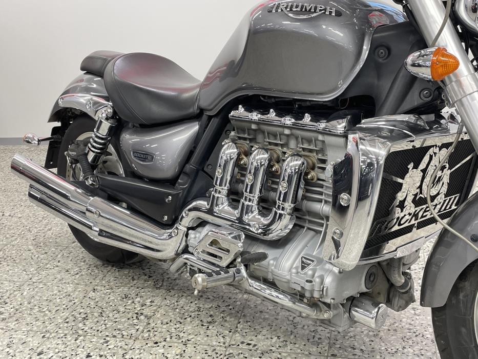 TRIUMPH ROCKET III 2006