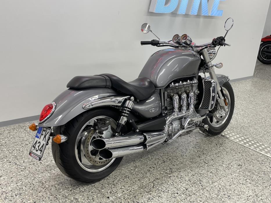 TRIUMPH ROCKET III 2006