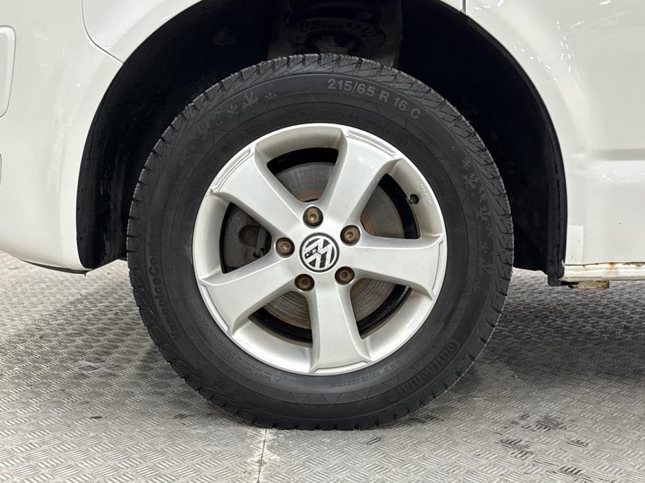 VOLKSWAGEN Transporter 2011