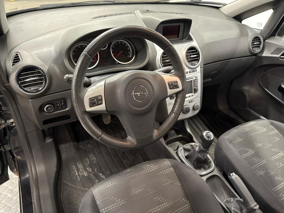 OPEL Corsa 2012