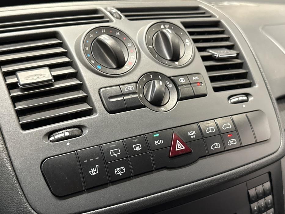 MERCEDES-BENZ Vito 2014