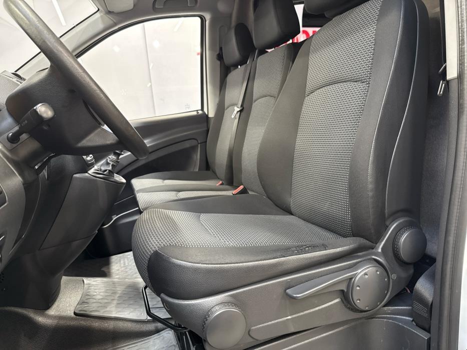 MERCEDES-BENZ Vito 2014