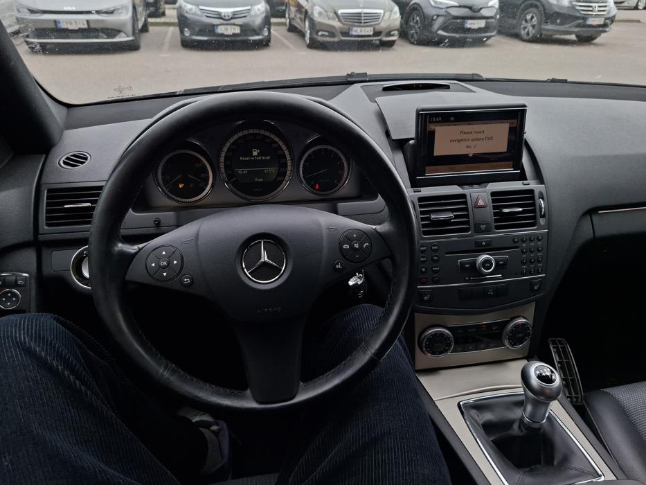 MERCEDES-BENZ C 2010