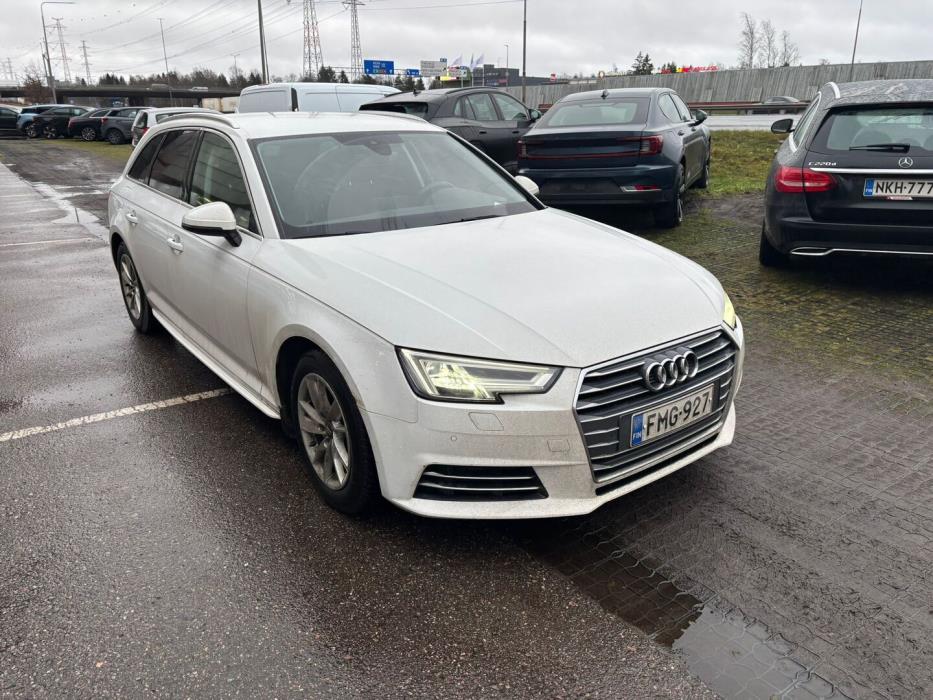 AUDI A4 2016