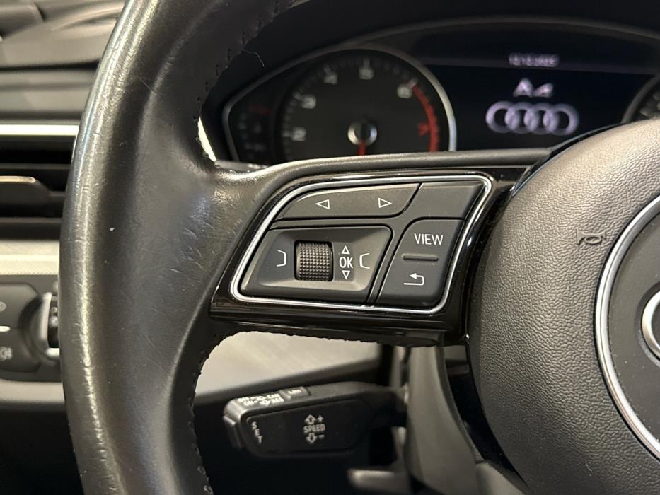 AUDI A4 2016