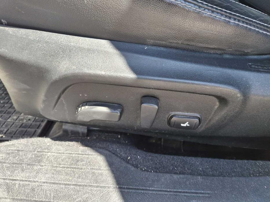 SUBARU Outback 2016