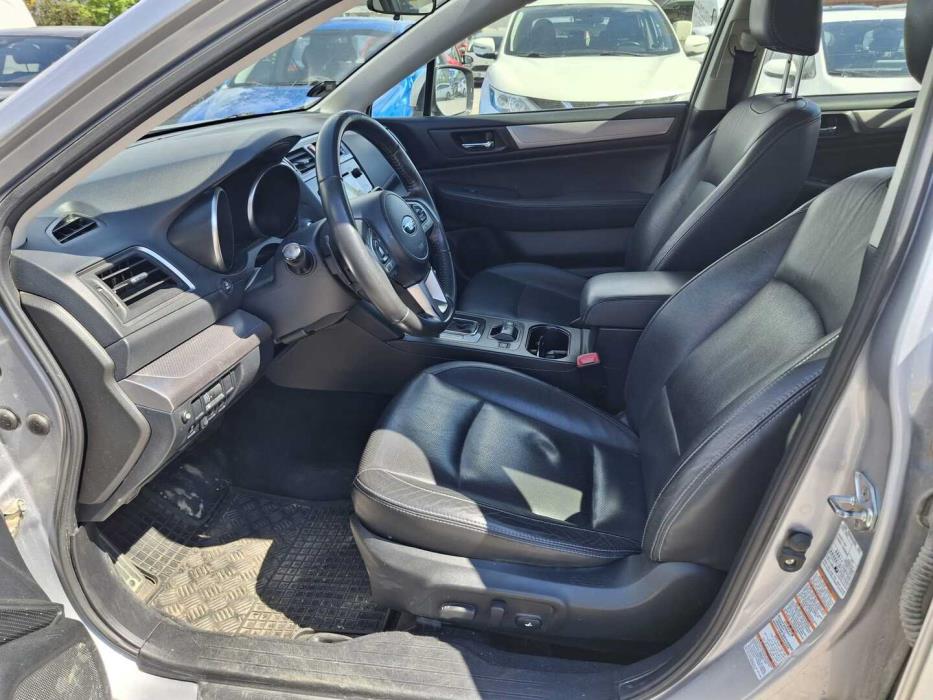 SUBARU Outback 2016