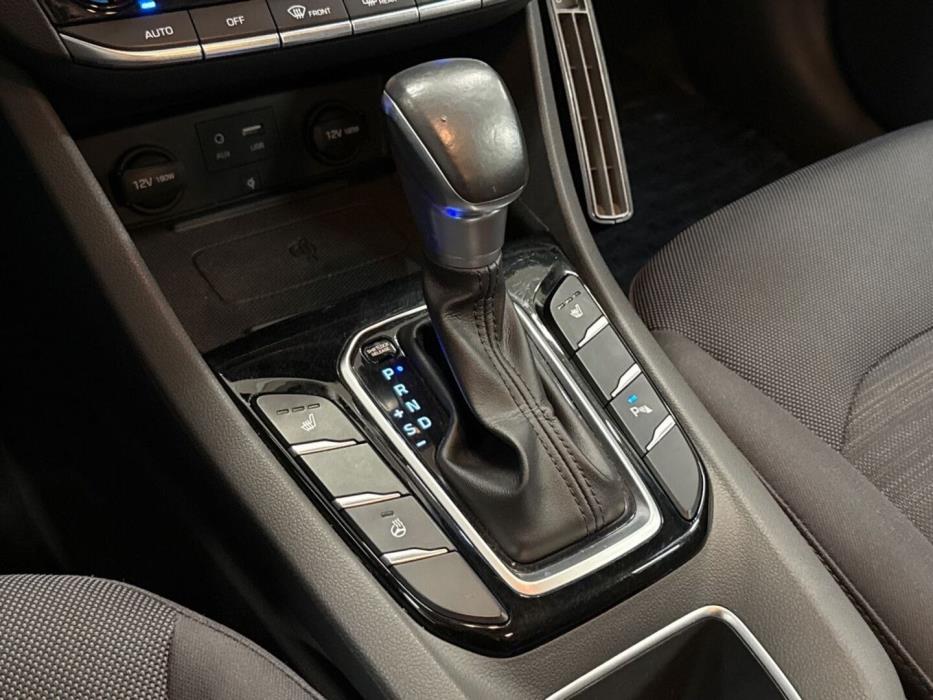 HYUNDAI IONIQ hybrid 2018