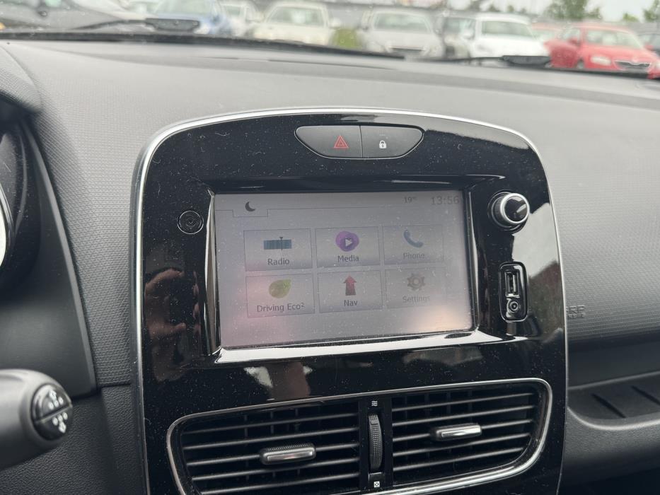 RENAULT Clio 2018