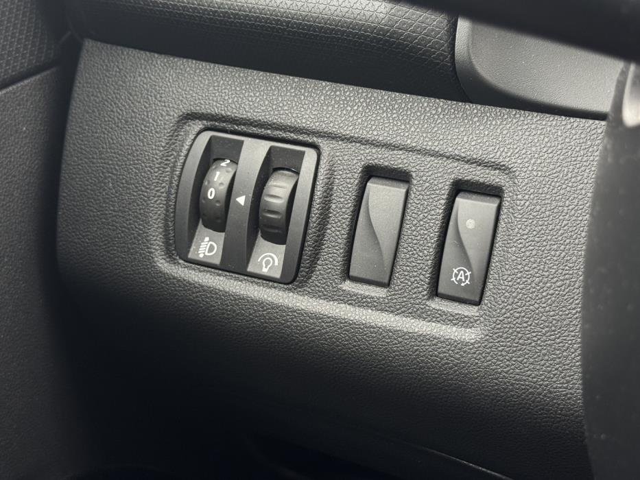 RENAULT Clio 2018