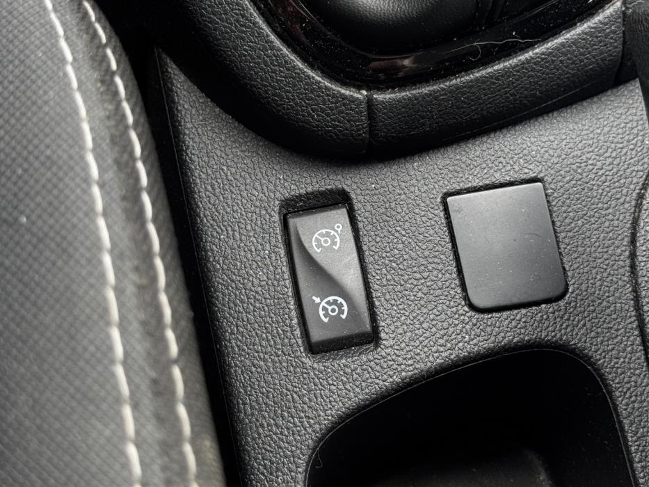 RENAULT Clio 2018