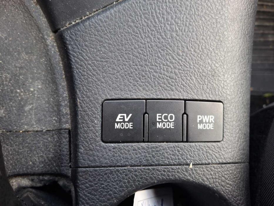 TOYOTA Auris 2018