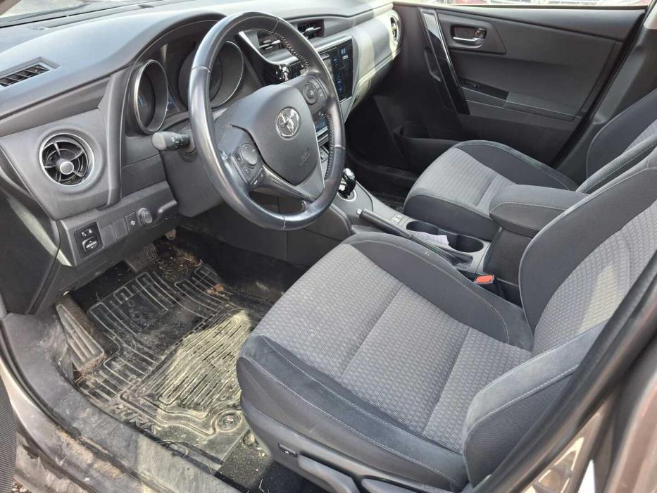 TOYOTA Auris 2018