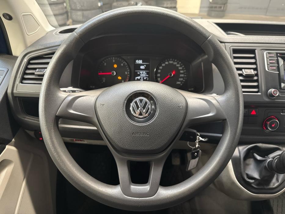 VOLKSWAGEN Transporter 2019