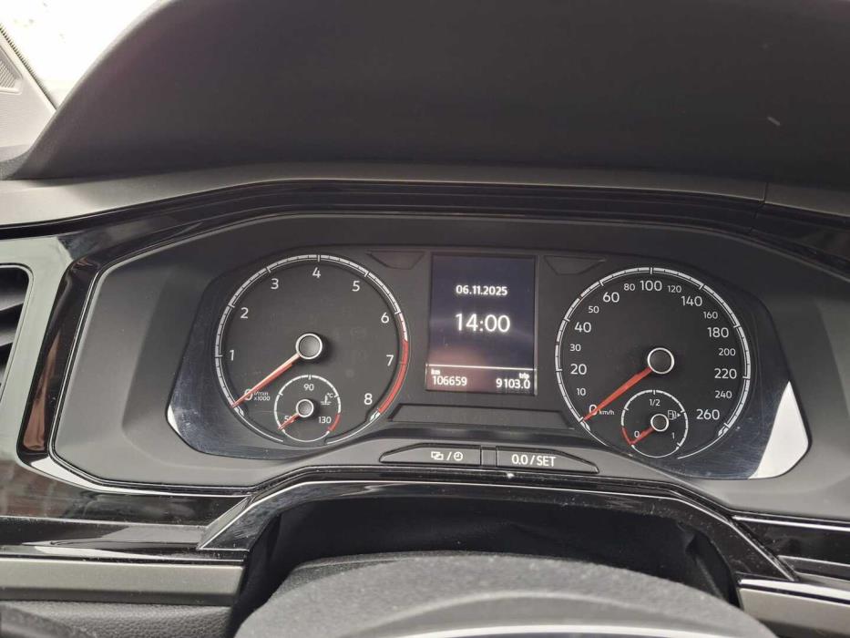 VOLKSWAGEN Polo 2019