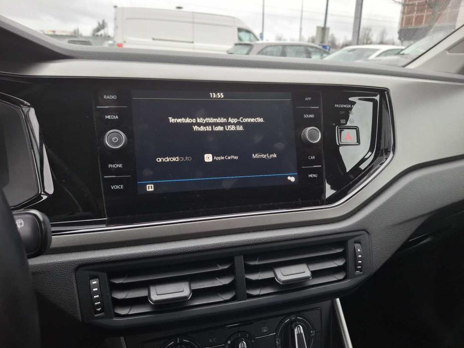 VOLKSWAGEN Polo 2019