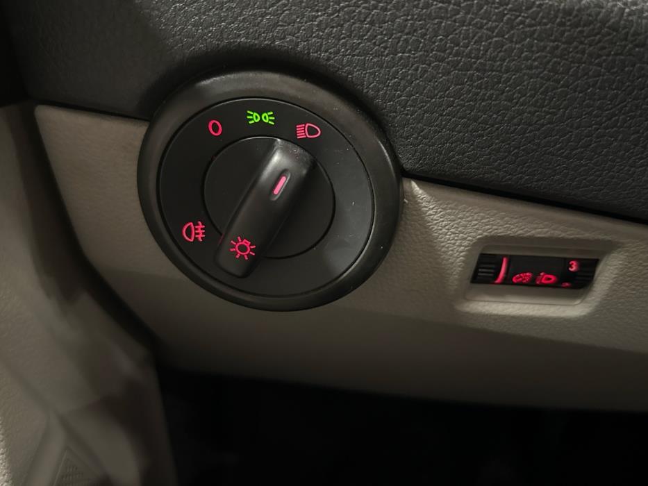 VOLKSWAGEN Transporter 2019