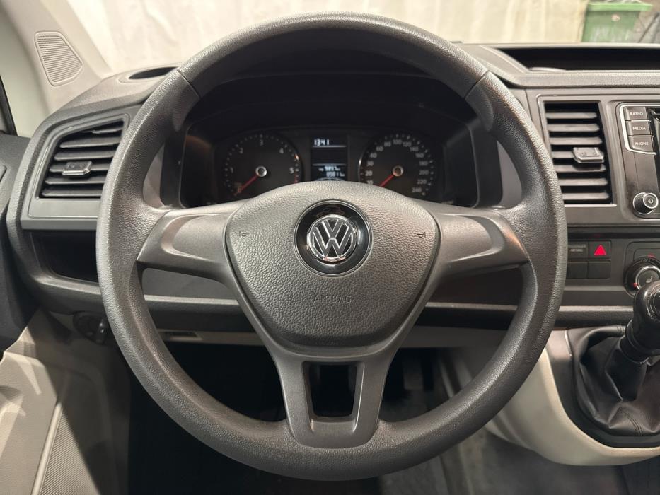 VOLKSWAGEN Transporter 2019