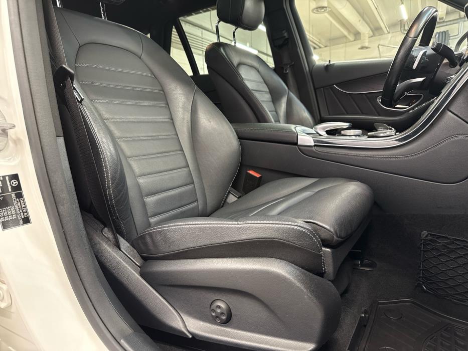 MERCEDES-BENZ GLC 2016