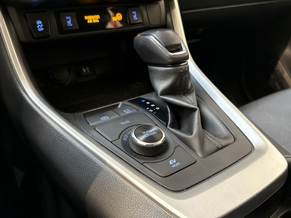 TOYOTA RAV4 2019