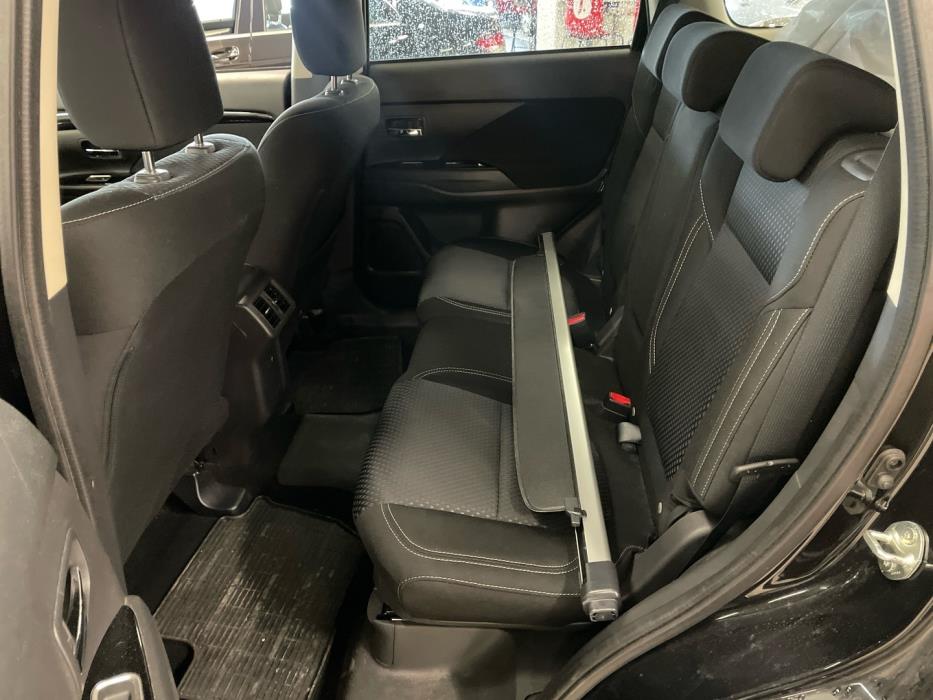 MITSUBISHI Outlander PHEV 2020
