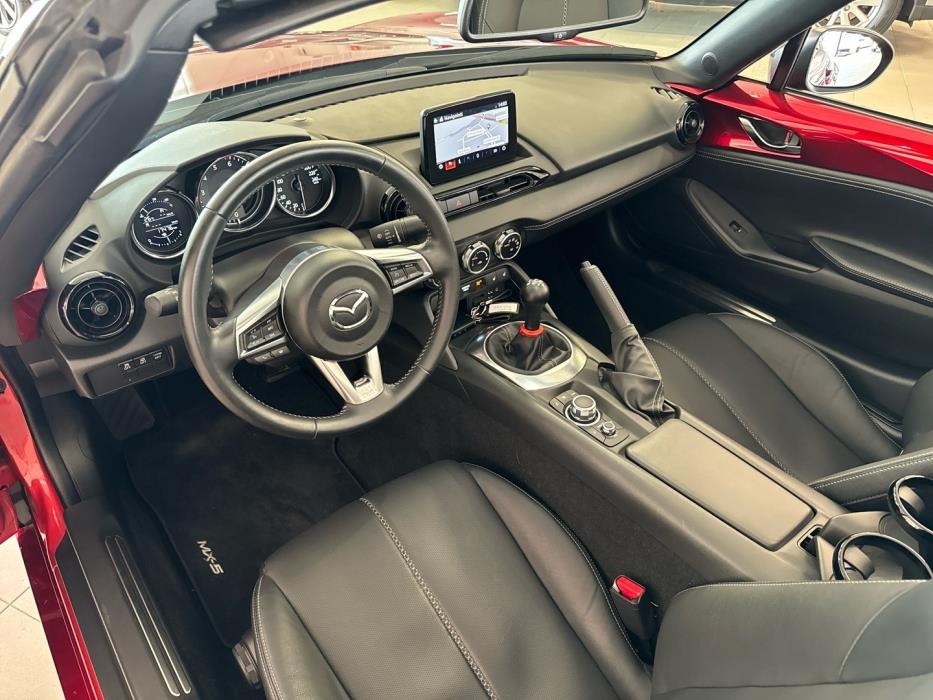 MAZDA MX-5 2021