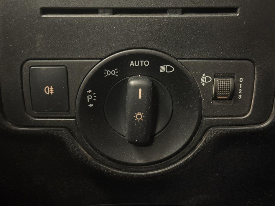 MERCEDES-BENZ Vito 2022