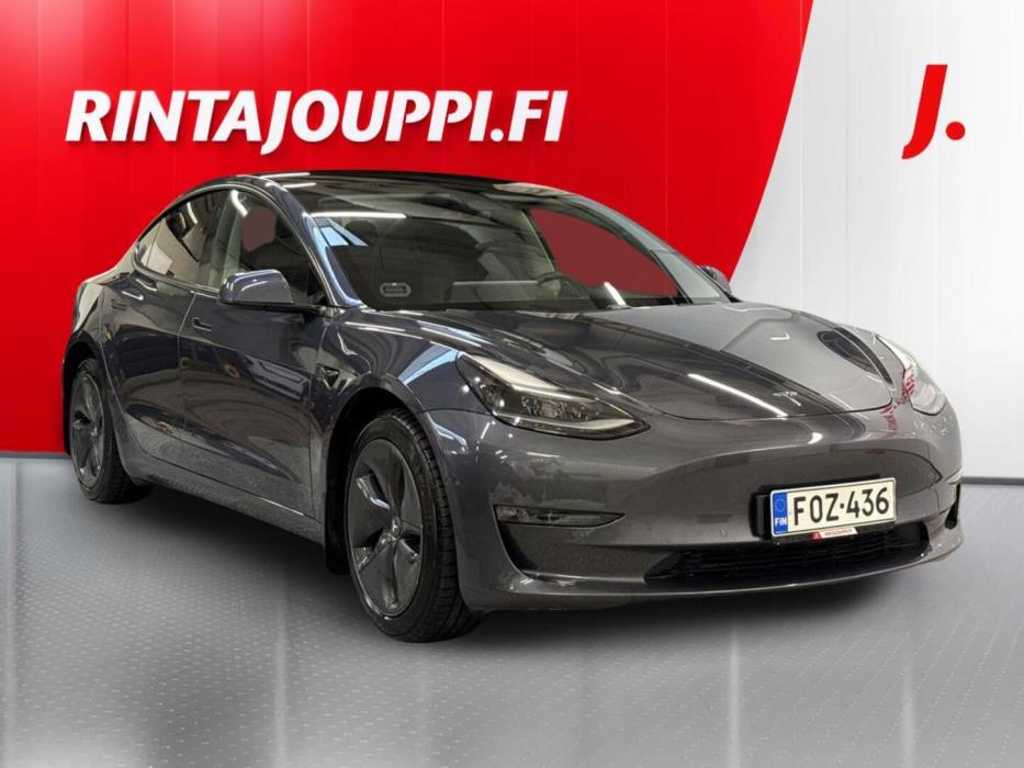 TESLA Model 3 2021