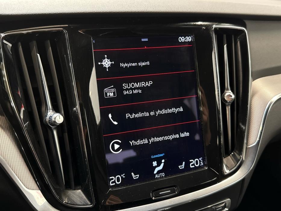 VOLVO V60 2022