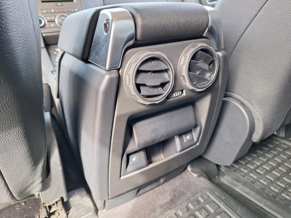 LAND ROVER Discovery 2011