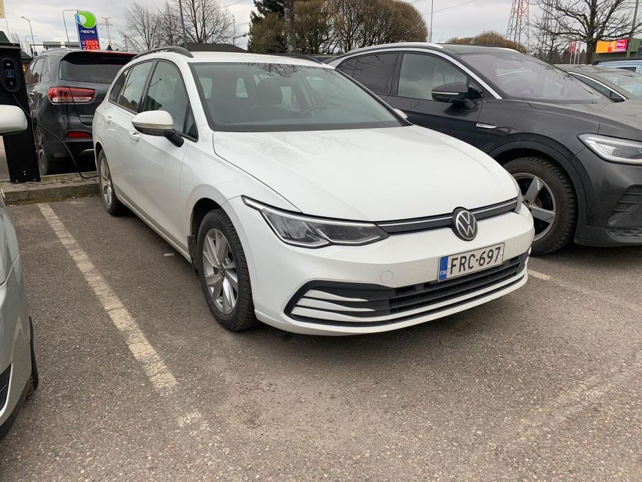 VOLKSWAGEN Golf 2021