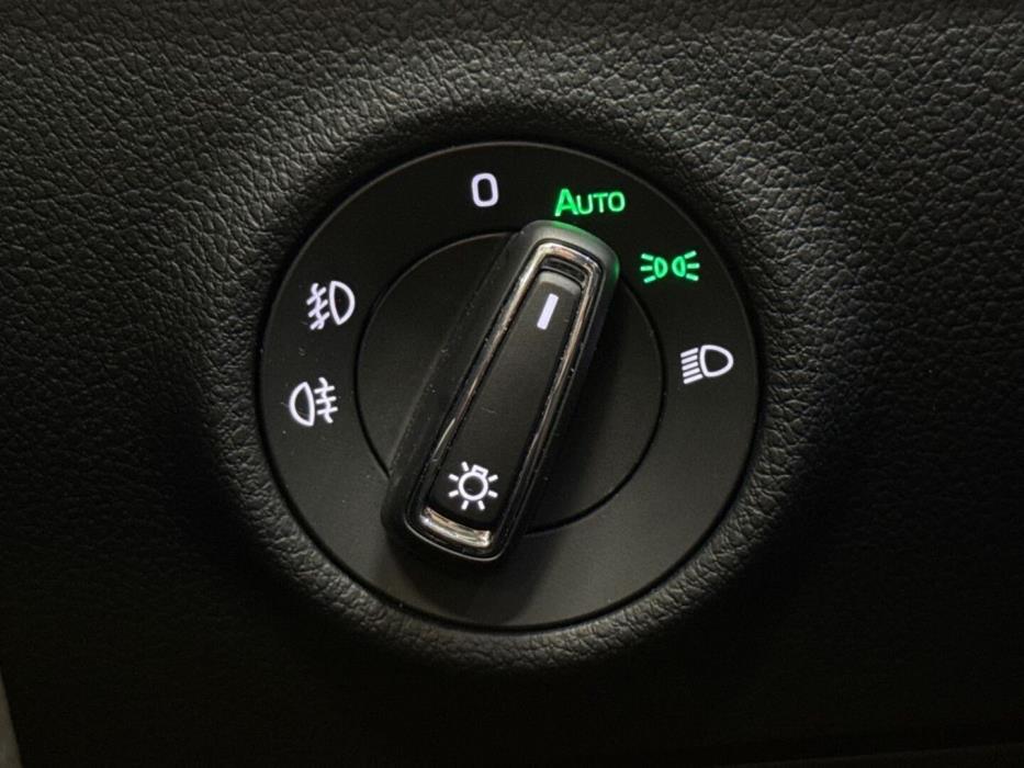 SKODA Superb 2023