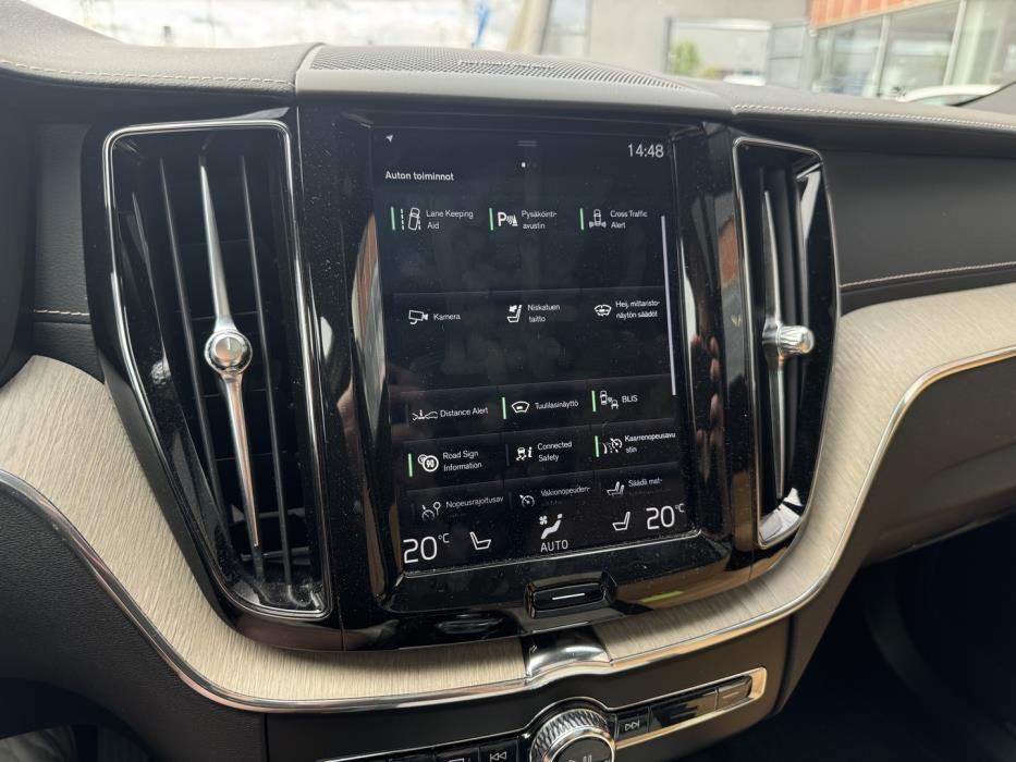VOLVO XC60 2020