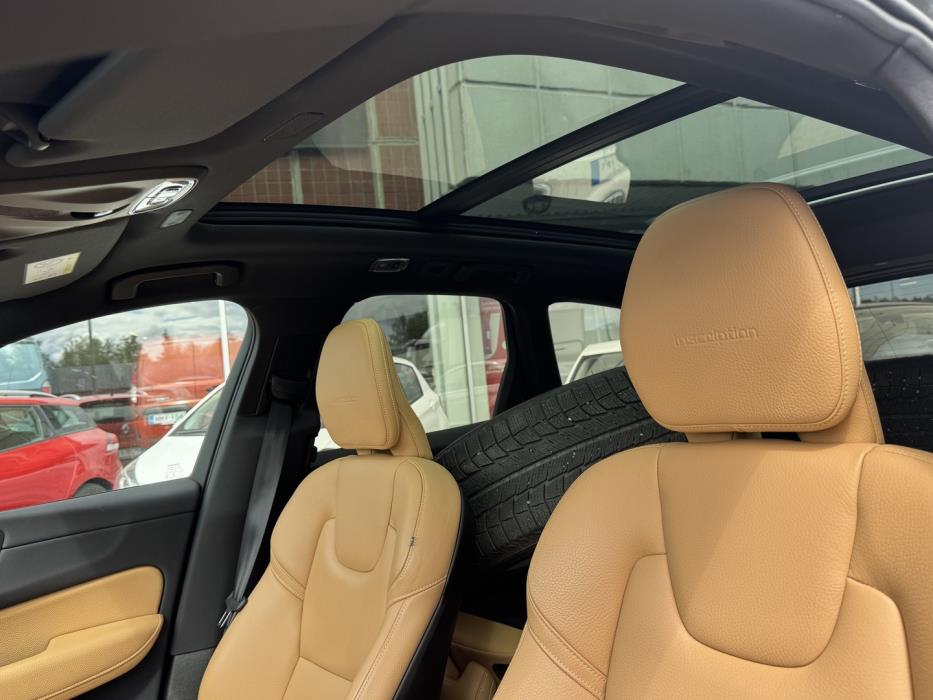VOLVO XC60 2020