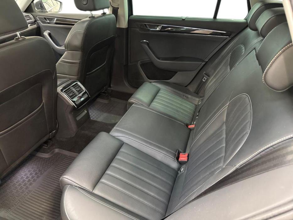 SKODA Superb 2021
