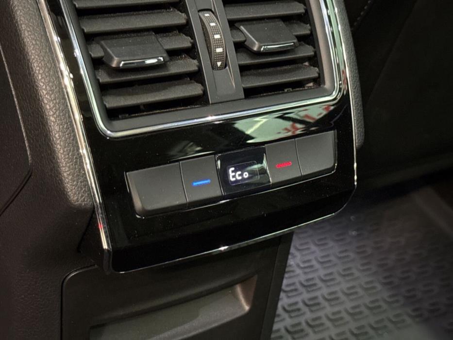 SKODA Superb 2021