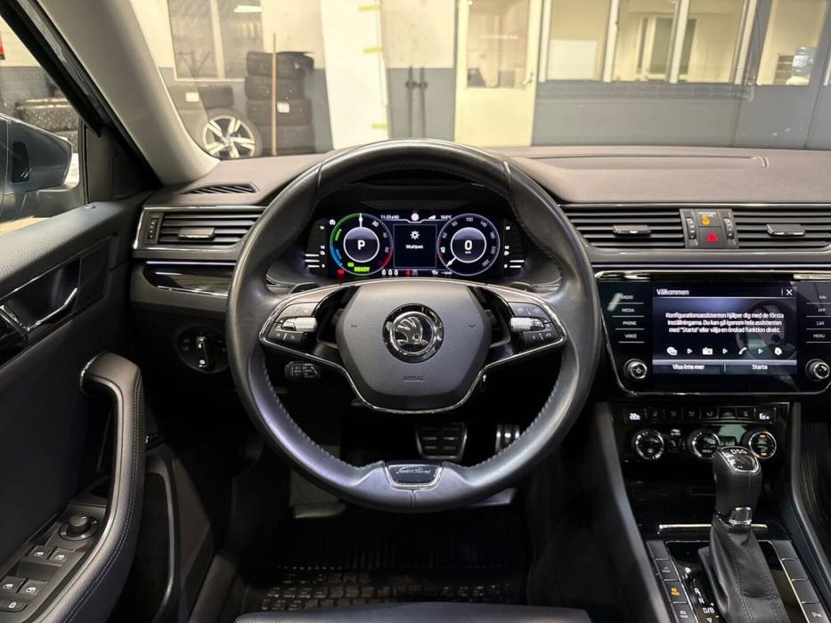 SKODA Superb 2021