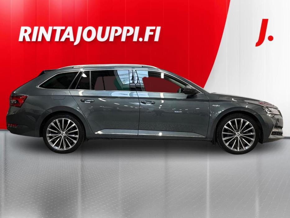 SKODA Superb 2021