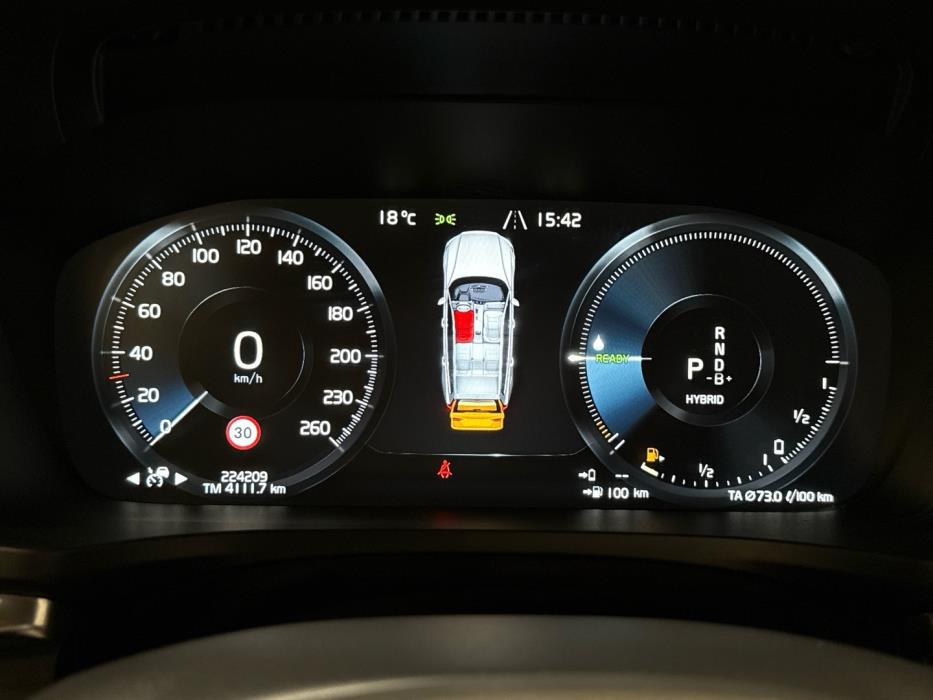 VOLVO V60 2020