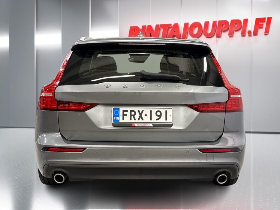 VOLVO V60 2020