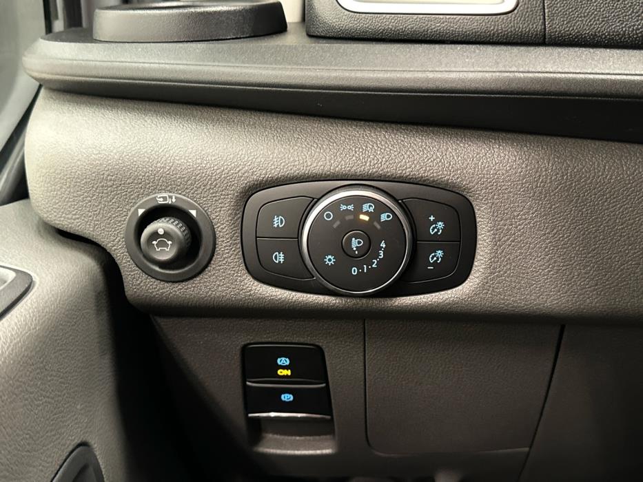 FORD Transit 2026