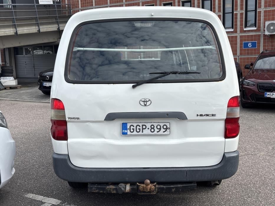 TOYOTA Hiace 2006
