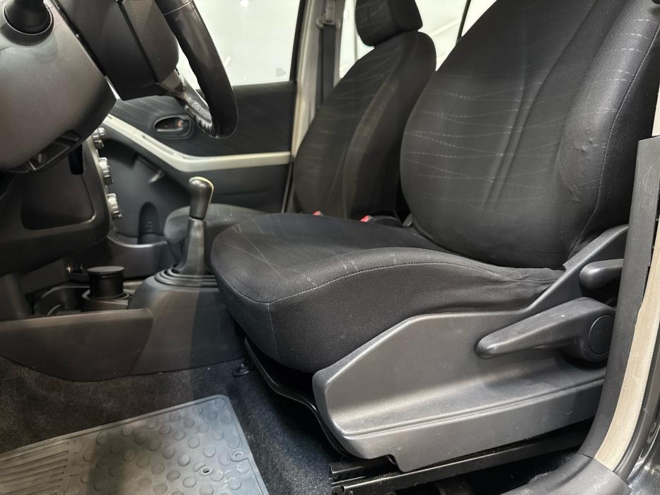 TOYOTA Yaris 2007