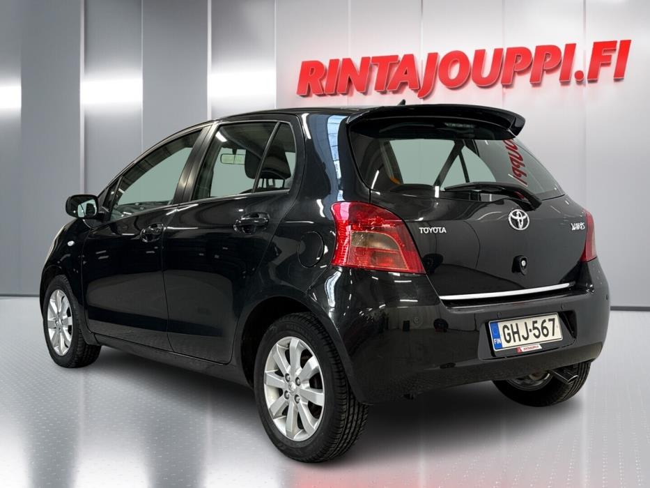 TOYOTA Yaris 2007