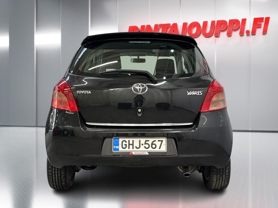 TOYOTA Yaris 2007